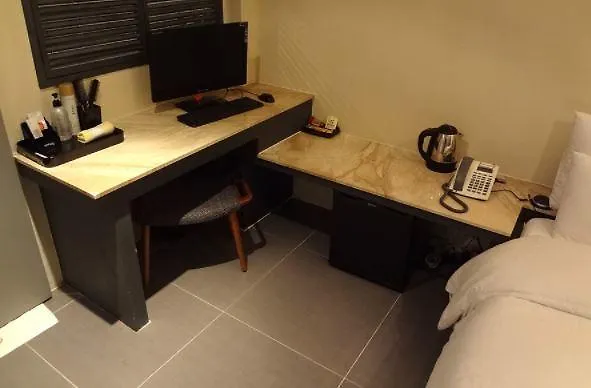 Lazzi Motel Busan 3*,  South Korea