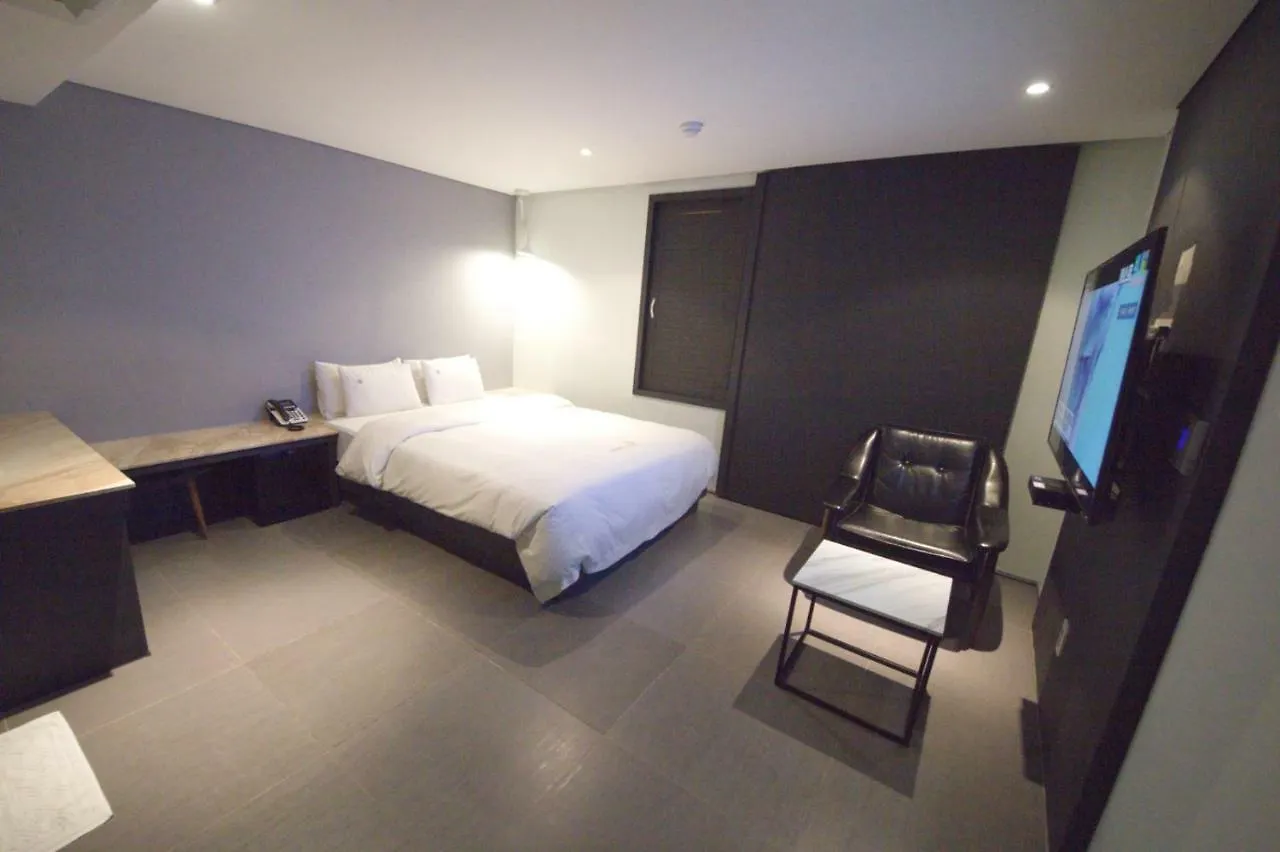 ***  Lazzi Motel Busan South Korea