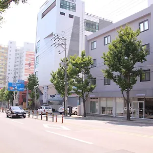 호텔 우드하우스